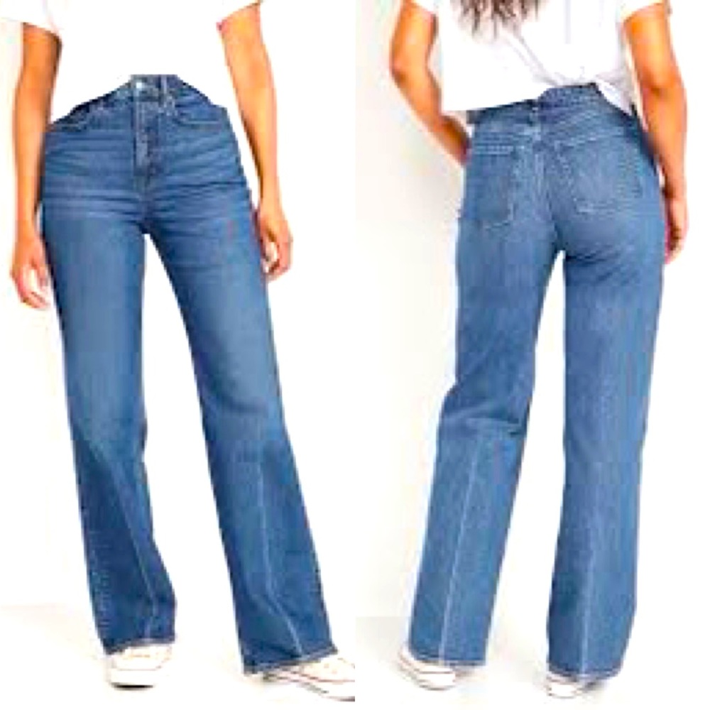 OLD NAVY Extra High Waisted Sky Hi Wide Leg Jeans